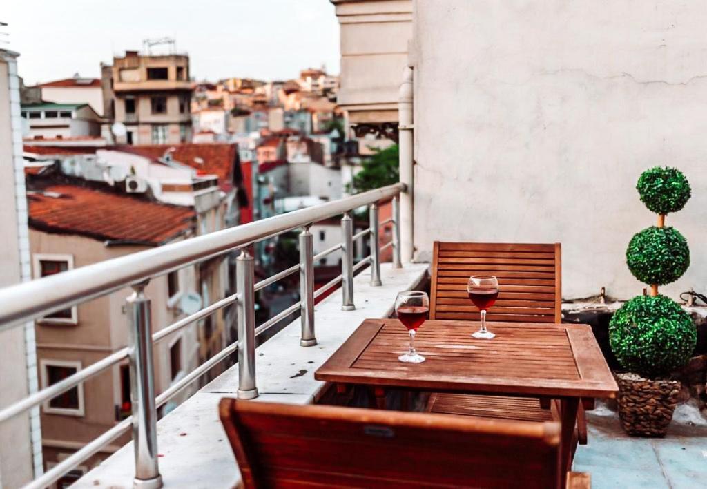 Holy Galata Hotel Istanbul Exterior foto